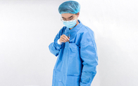 Il cappotto eliminabile su misura del laboratorio medico lungamente collega il polsino con un manicotto elastico unisex