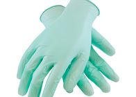 Camera 100pcs che pulisce i guanti industriali dell'esame medico del nitrile dei guanti eliminabili della mano