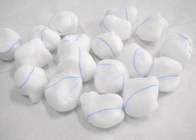 Cotoni puro assorbente 30 x 30 di Gauze Balls Disposable 100% del cotone