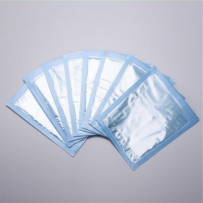 Coperture leggere sterili EO per dispositivi medici monouso disponibili in varie misure per una protezione ottimale